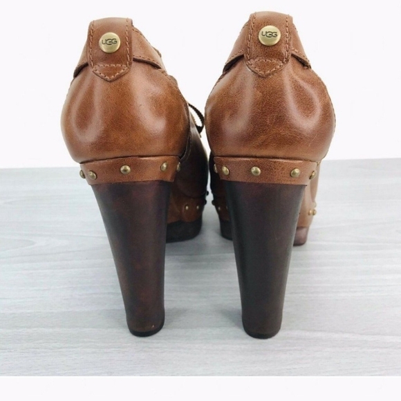 UGG Australia Celestina Women's Size 8 Leather Platform Heels Booties 1001311 - Picture 2 of 5